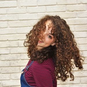 Meet your Posher, Savannah